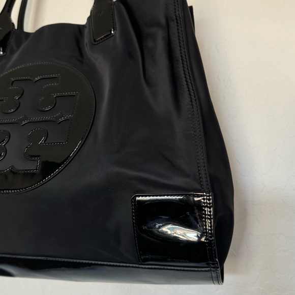 Tory Burch Ella Patent Tote large in black - Picture 4 of 15
